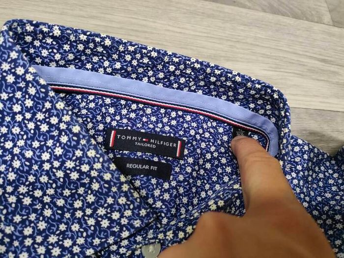 Tommy Hilfiger Floral Patterned Shirt Men's Large Tailored Fit