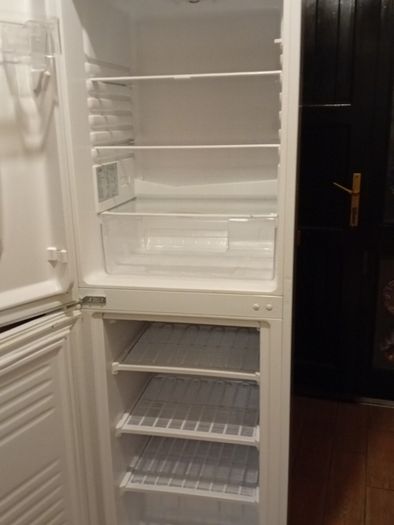 50/50 Logic Fridge freezer