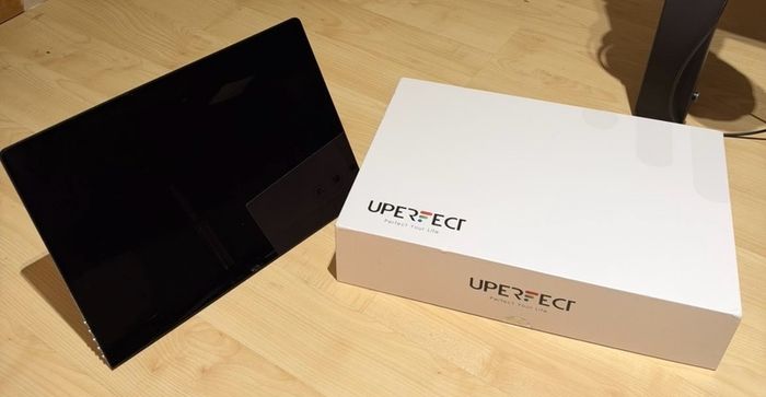 UPerfect Portable OLED Gaming Monitor  14-Inch 3K Display 120Hz