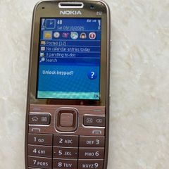 Nokia e52 (sim free unlocked)