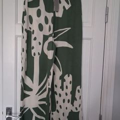 Parfois Printed Trousers - Green Ivory - M to L - BNWT RRP 39.99