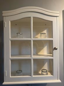 Glass display cabinet