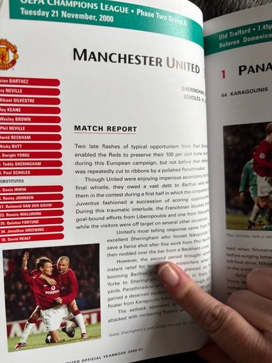 Manchester United Official Yearbook 2001