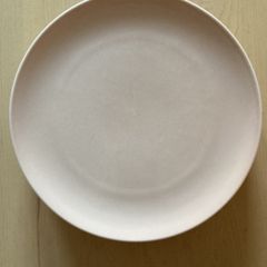 4 Pink Dinner Plates