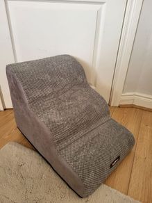 Dog stairs brand new