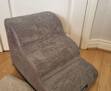 Dog stairs brand new