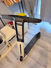 Ninebot Kickscooter Air T15E powered by Segway