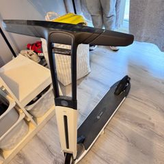 Ninebot Kickscooter Air T15E powered by Segway