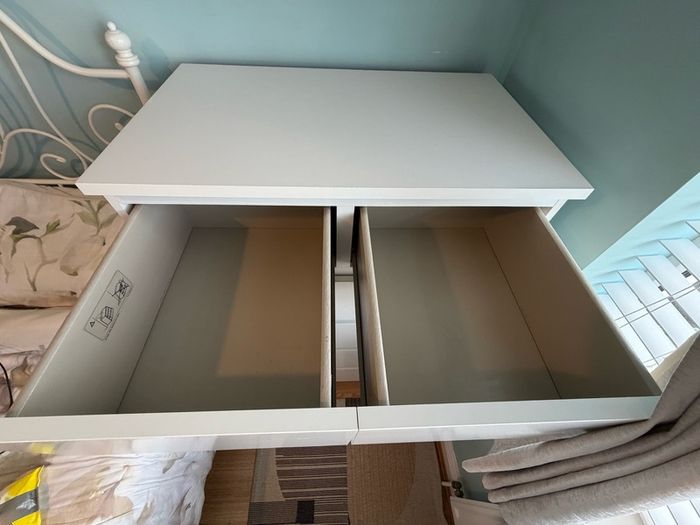 Malm IKEA chest of drawers