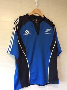 All Blacks Jersey. New Zealand. Official Adidas Mens Alternate Jersey. Authentic Original From Year 2007.Not A Modern Day Remake.