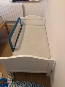 toddler bed