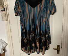 Ladies dress