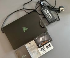 Razer Blade 15 (2019) for sale. Premium gaming laptop with upgrades