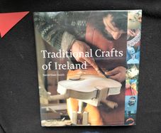 B00K_Traditional Crafts of Ireland