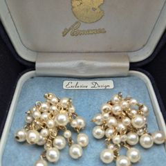 Vintage Hong Kong  Earrings