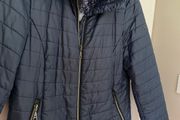 jacket..puffa with hood in collar