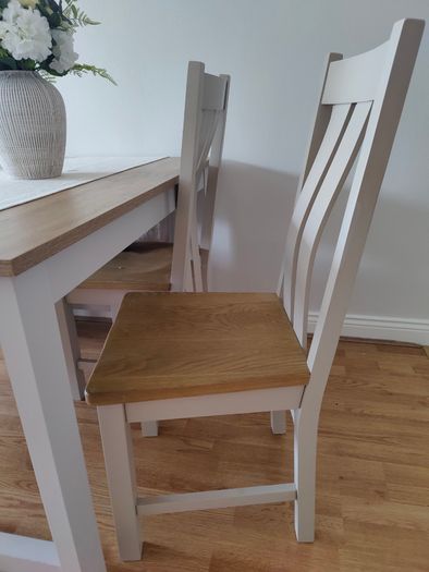 Table, Bench and Chairs