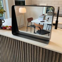 House doctor mirror