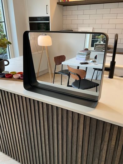 House doctor mirror