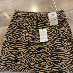 Bnwt Mini Skirt Uk 10