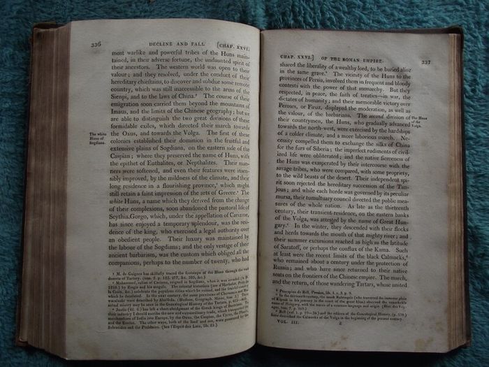 The Decline and Fall of the Roman Empire - Edward Gibbon - Priestley and Weale London - 1822