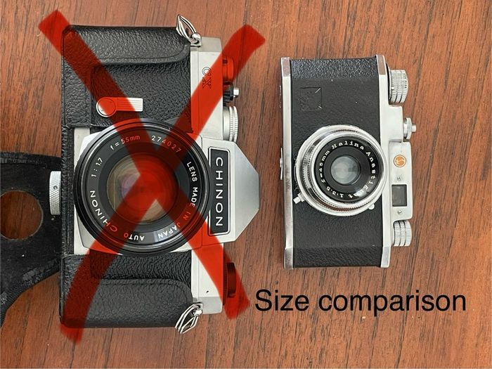 Compact film camera Halina 35x