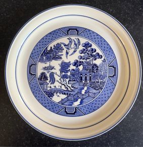 Vintage Arklow Pottery Blue Willow Display Plate