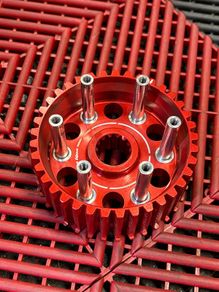 Ducati dry clutch hub