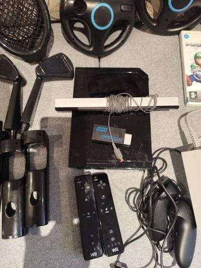 Wii Bundle with Sports, Mario Kart, Steering wheels, Sports accessories