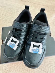 Skechers all black school shoe, washable