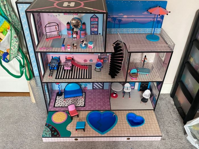 LOL Surprise House