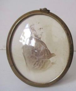 Antique Victorian Photo in Brass frame