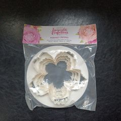 flower cutters cake decorations sugar flowers