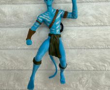 Kinder Surprise Egg Toy Maxi Avatar Way Of Water Jake Sully approx. 11 cm. Used Please see pictures