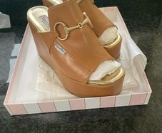 Marco Moreo Tan Gucci style wedge size 38