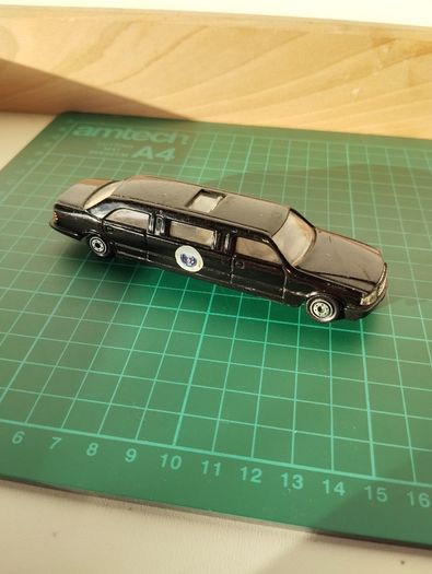 Daron Presidential Limousine