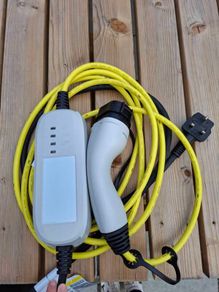VW EV 3 pin charger