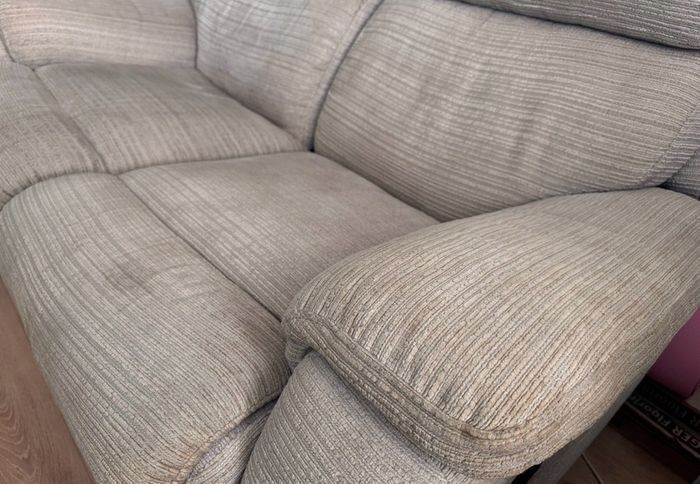 Reclined sofa