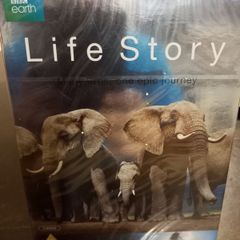 Bbc Earth: Life Story Nature Documentary Series 2 Disc Set New And Sealed David Attenborough