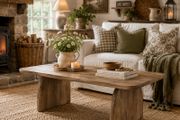 Coffee Table Mid-Century Style Sleek Oak Look with Artistic Curved Base