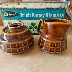 Vintage Retro 1960s, Polish, Pruszkow Glazed Ceramic Milk Cream Jug and Sugar Bowl,