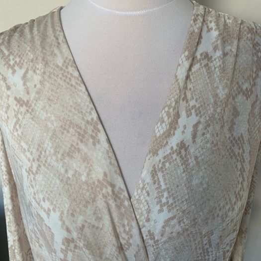 Cream & Gold bodysuit. Size XS