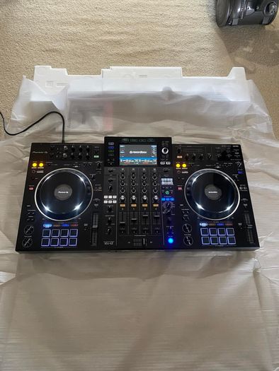 Pioneer XDJ-XZ + Pioneer Flight Case + Decksaver + Box - Mint - Can View Today