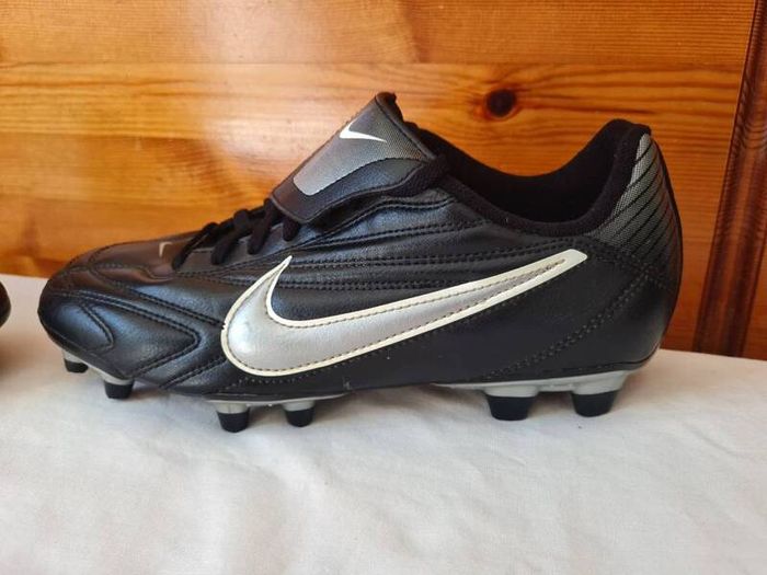 2010 nike premier II fg boots Size 6 eu 40 black leather in excellent condition