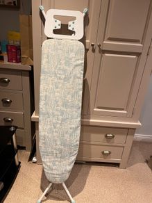 irioning board