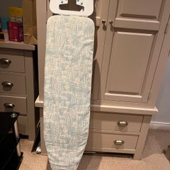 irioning board