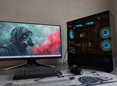AMD Ryzen 5500X3D | X570S Aorus Elite | 32GB | NVMe | Asus RTX | Corsair Gold | TR LCD AIO | Samsung
