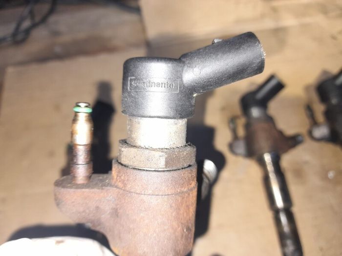 injectors 1.6hdi continental