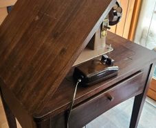Singer 185K Antique Sewing Machine with Table