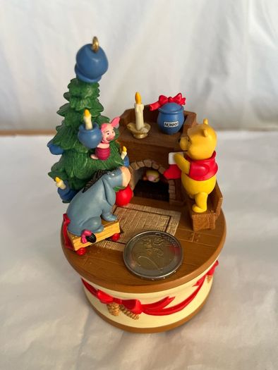 Christmas Music Box - Winnie the Pooh
